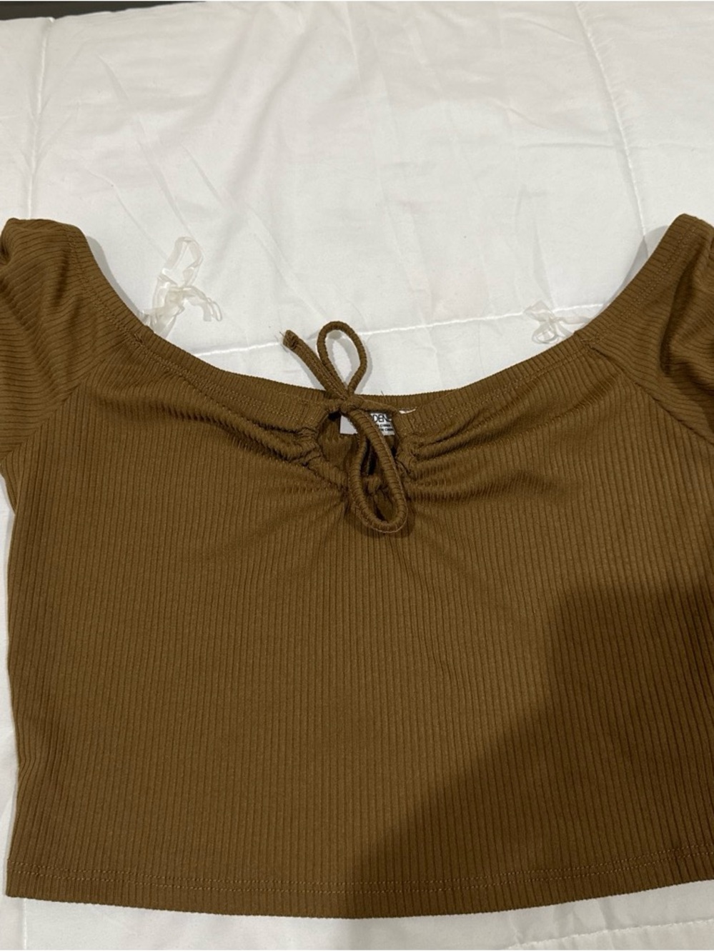 Ribbed Tie-Front Crop Top - Brown